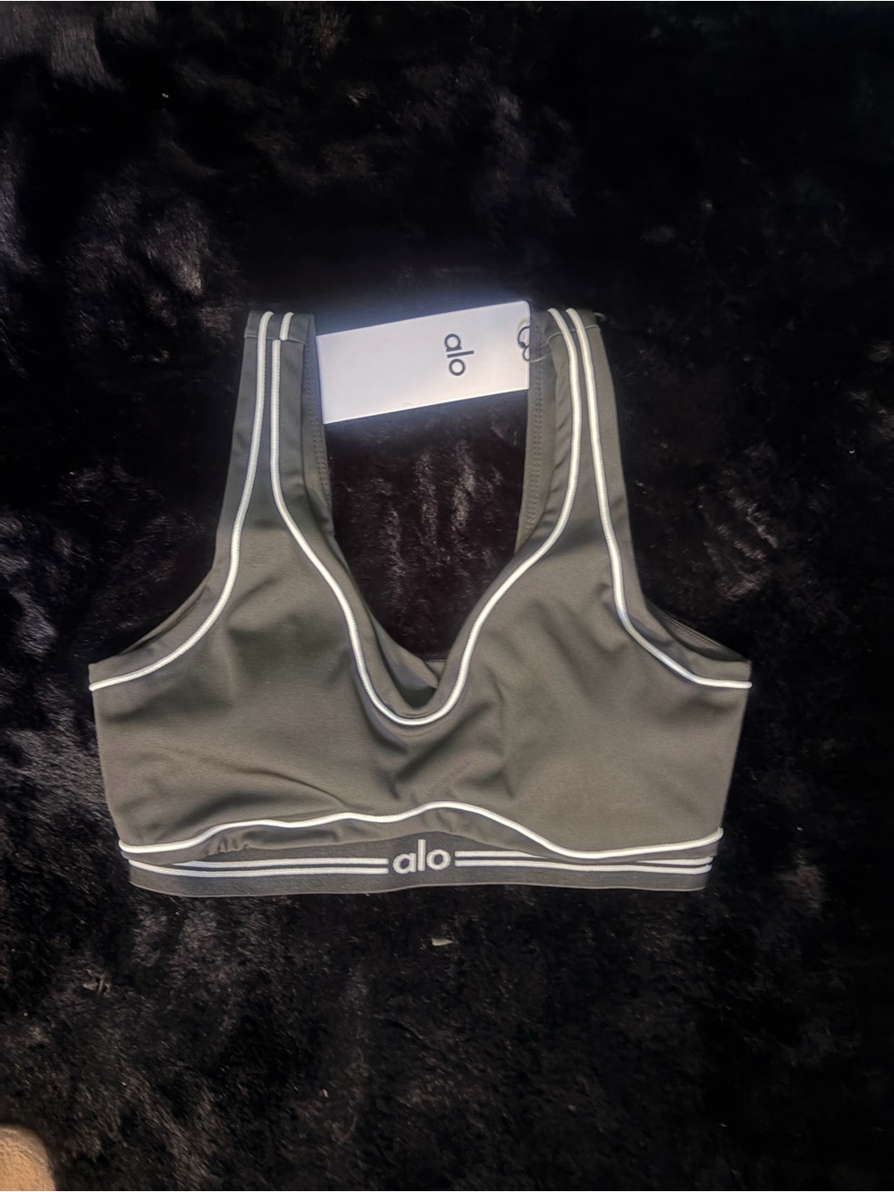 ALO set black Sports Bra and Leggings Medium size - Picture 3 of 4